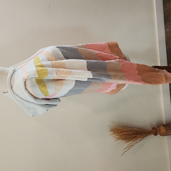 Faherty Soleil Hoodie - Picture 4 of 10